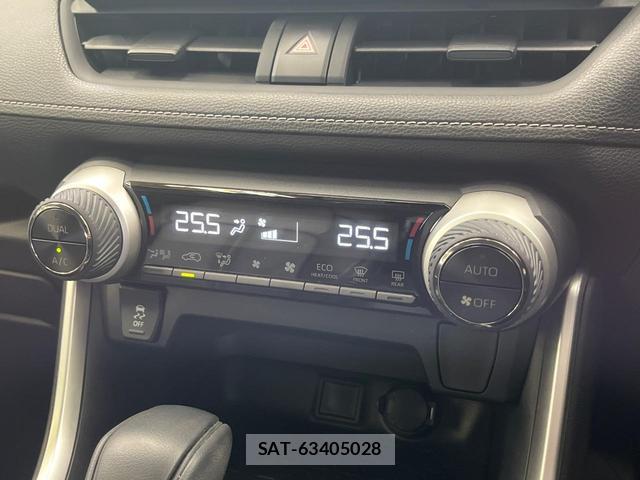 Toyota RAV4 2019-10 8815100-6