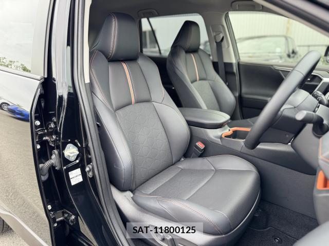 Toyota RAV4 2025-05 8815108-11