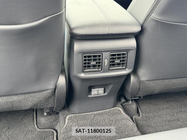 Toyota RAV4 2025-05 8815108-14