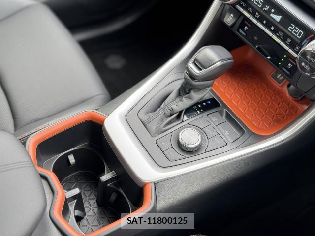 Toyota RAV4 2025-05 8815108-7