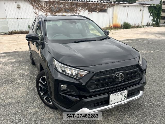 Toyota RAV4 2020-07 8815149-1