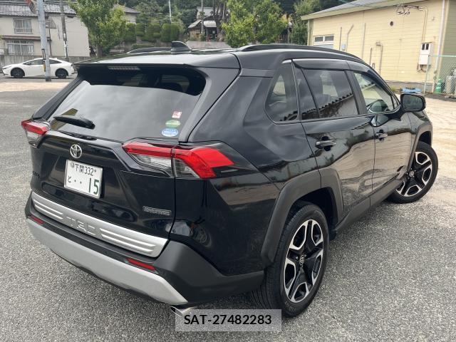 Toyota RAV4 2020-07 8815149-2