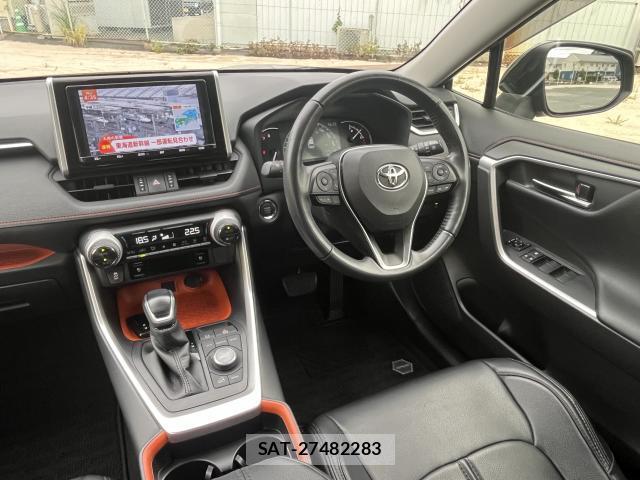 Toyota RAV4 2020-07 8815149-4