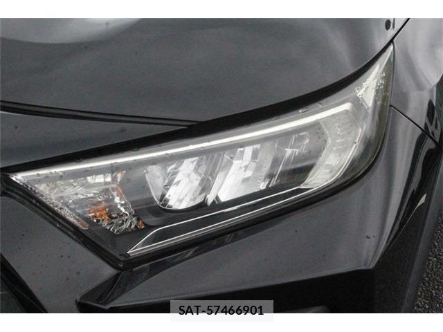 Toyota RAV4 2019-05 8815674-19