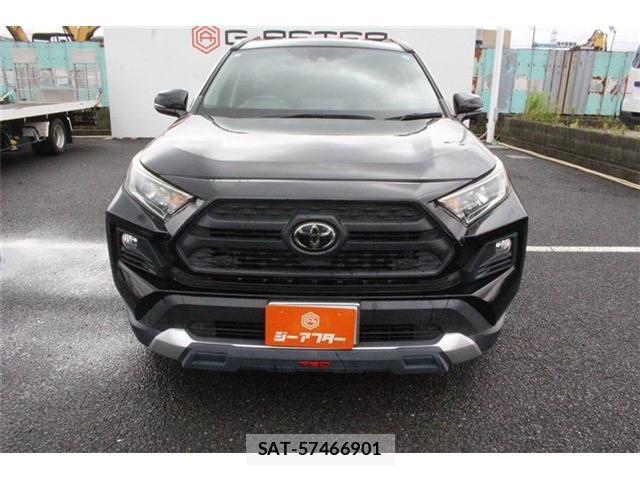 Toyota RAV4 2019-05 8815674-8