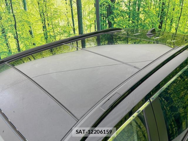 Toyota RAV4 2021-04 8815921-3