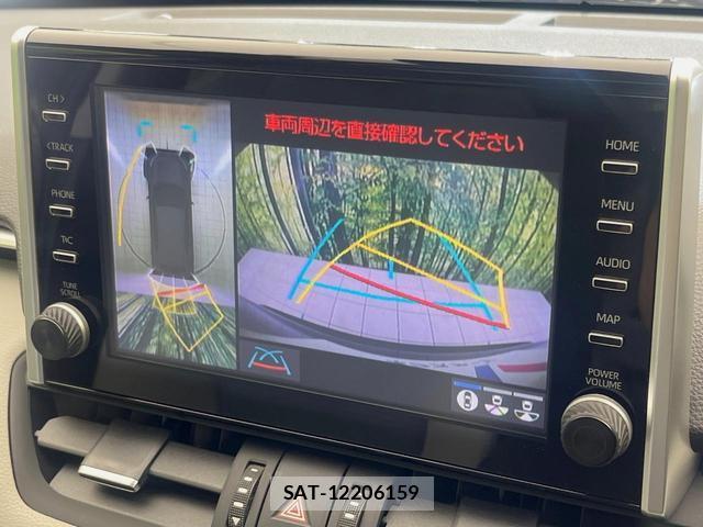 Toyota RAV4 2021-04 8815921-4
