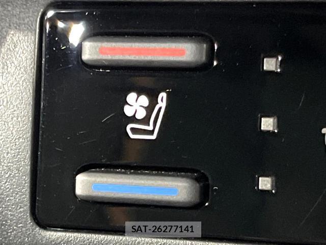 Toyota RAV4 2022-12 8816415-6