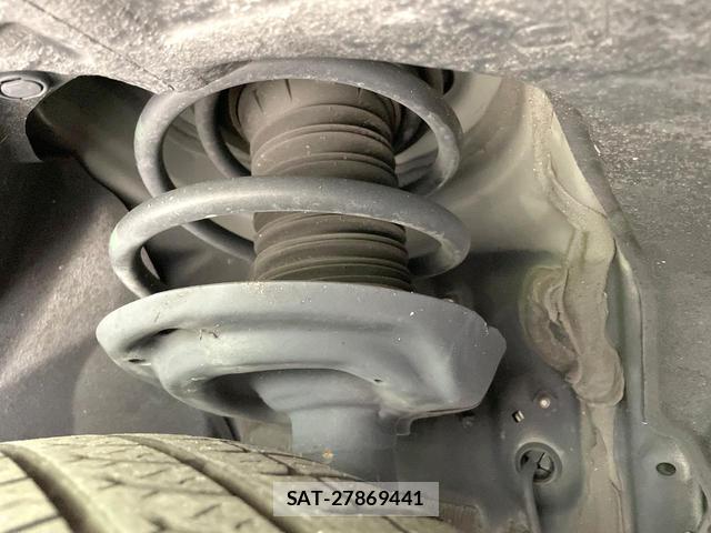 Toyota RAV4 2022-09 8817229-19