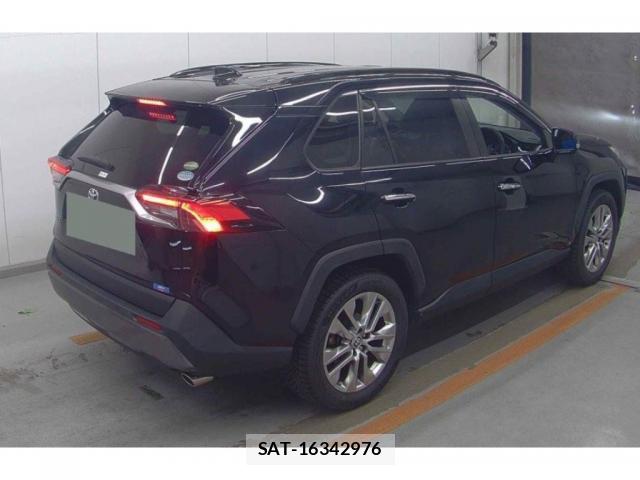 Toyota RAV4 2020-10 8817313-1