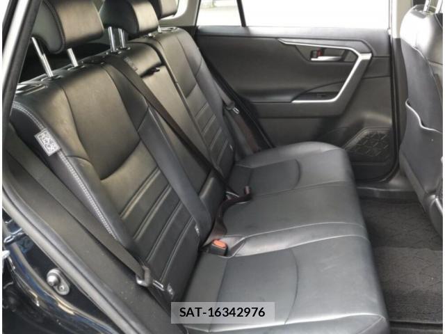Toyota RAV4 2020-10 8817313-3