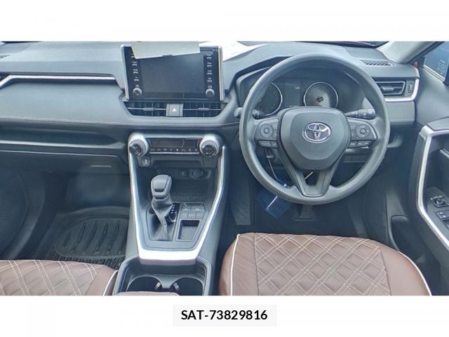 Toyota RAV4 2021-10 8817315-6