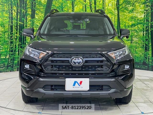 Toyota RAV4 2023-11 8817595-13