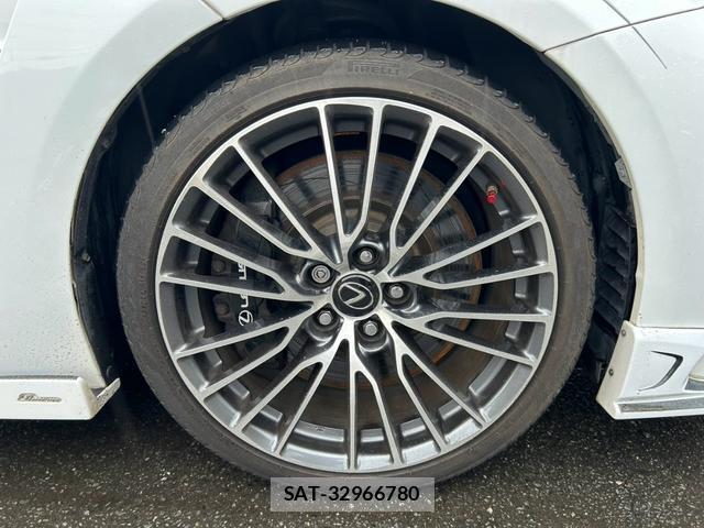 Lexus RC F 2015-05 8816508-10