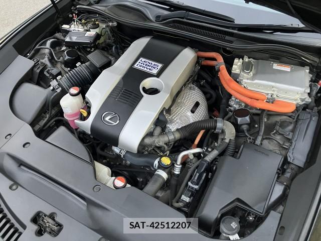 Lexus RC 2015-06 8817661-11