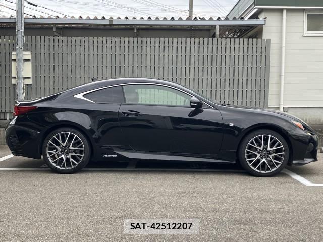 Lexus RC 2015-06 8817661-15