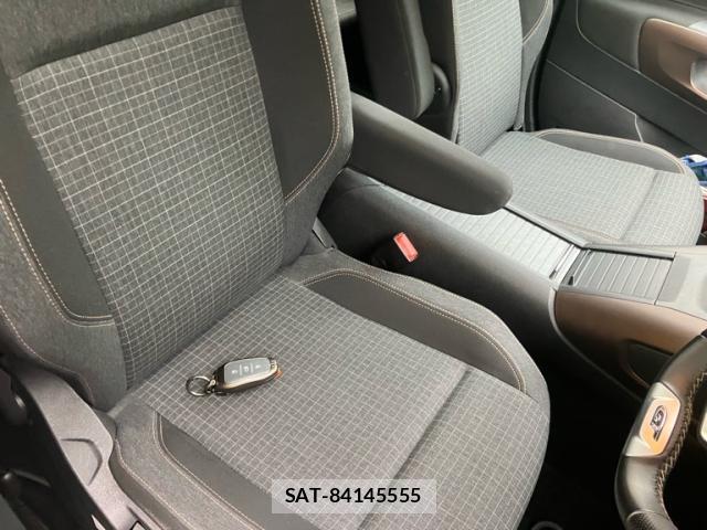 Peugeot Rifter 2022-06 8813370-9