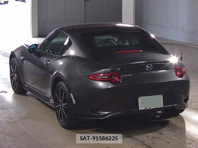 Mazda ROADSTER 2024-01 8816124-3