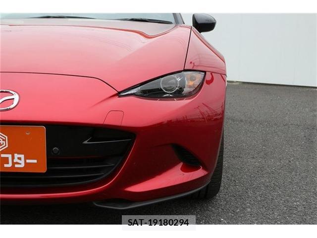 Mazda ROADSTER 2020-01 8812812-12