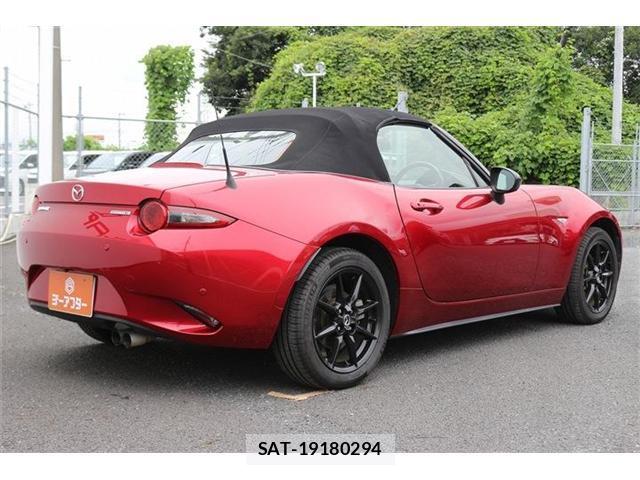 Mazda ROADSTER 2020-01 8812812-4