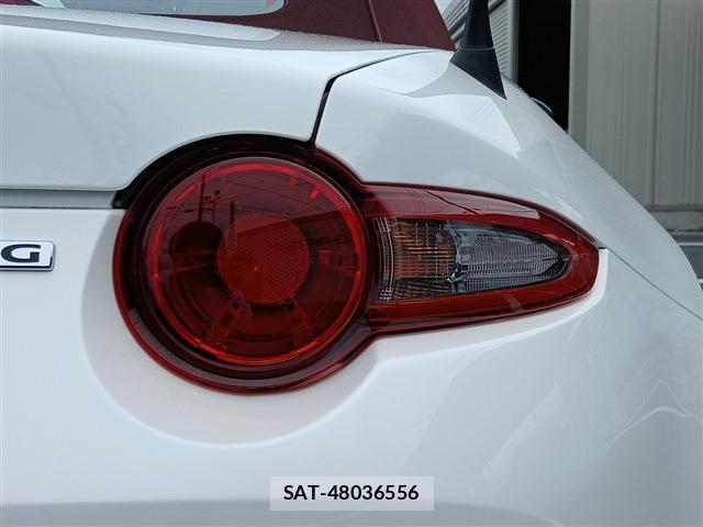 Mazda ROADSTER 2020-09 8812818-13