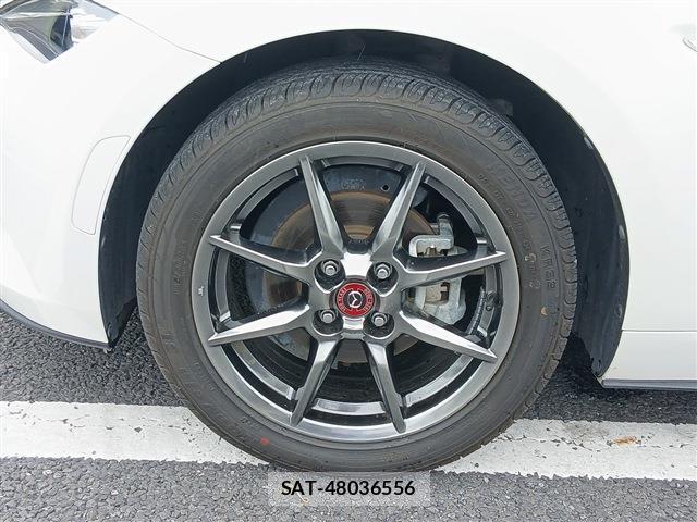 Mazda ROADSTER 2020-09 8812818-17