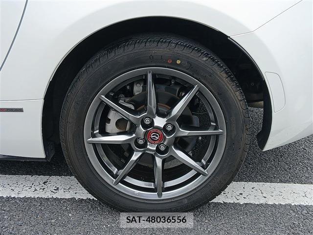 Mazda ROADSTER 2020-09 8812818-18