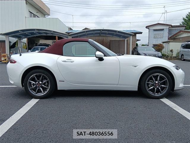 Mazda ROADSTER 2020-09 8812818-3
