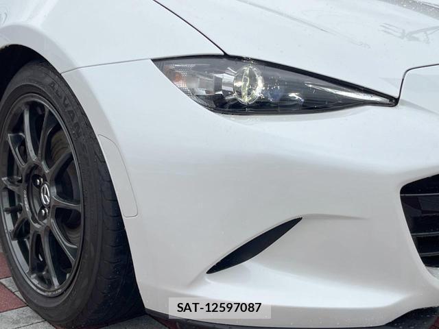 Mazda ROADSTER 2022-07 8814369-11