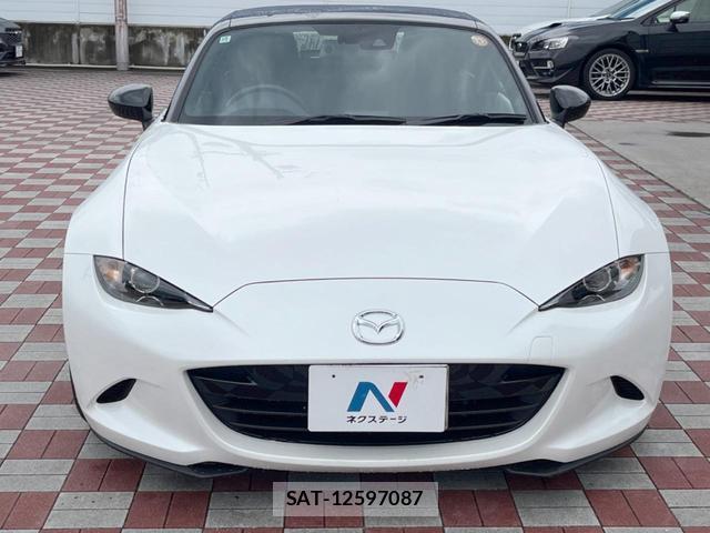 Mazda ROADSTER 2022-07 8814369-13