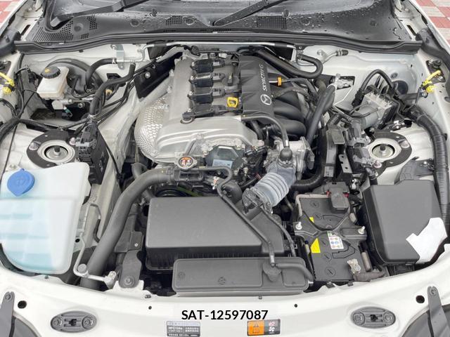 Mazda ROADSTER 2022-07 8814369-17