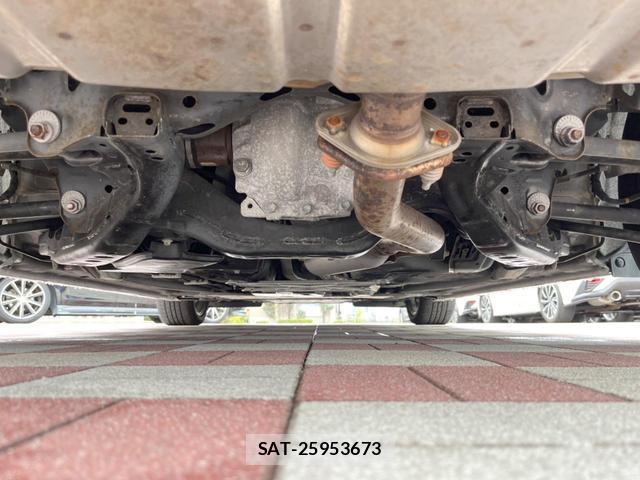 Mazda ROADSTER 2017-08 8814372-18