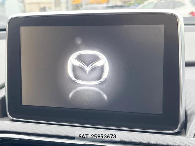 Mazda ROADSTER 2017-08 8814372-3