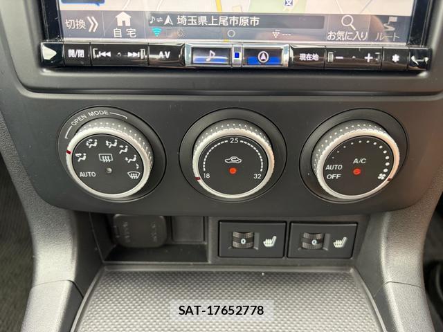 Mazda ROADSTER 2012-04 8816495-12