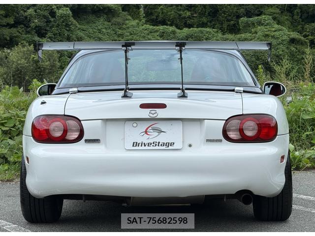 Mazda ROADSTER 2000-12 8817306-11