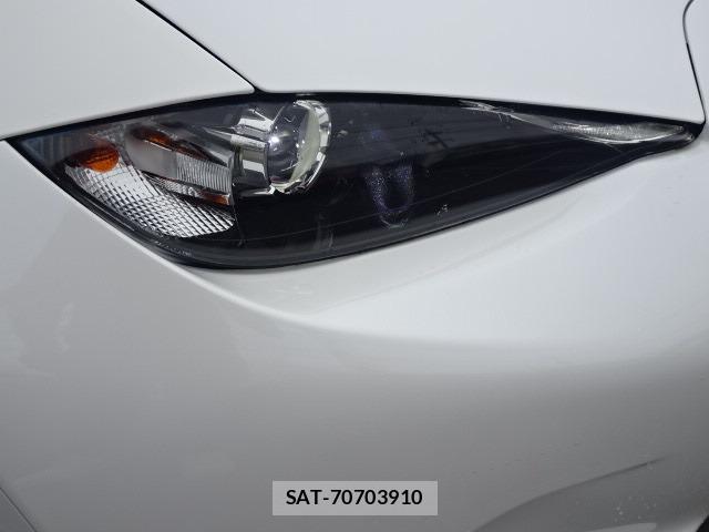 Mazda ROADSTER 2015-08 8817890-11