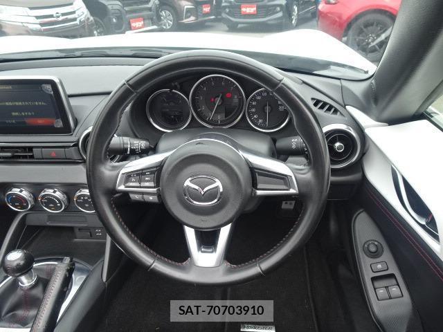 Mazda ROADSTER 2015-08 8817890-12