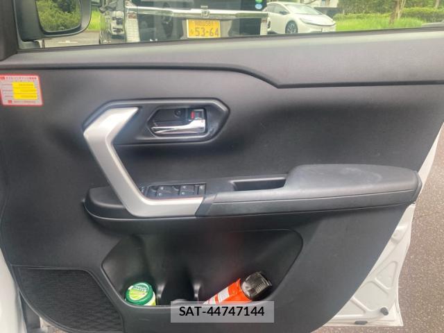 Daihatsu ROCKY 2020-03 8813580-8