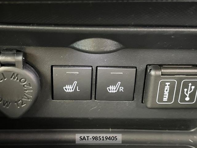Daihatsu ROCKY 2025-05 8813703-6
