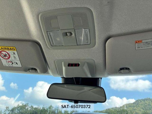 Daihatsu ROCKY 2024-01 8815630-6
