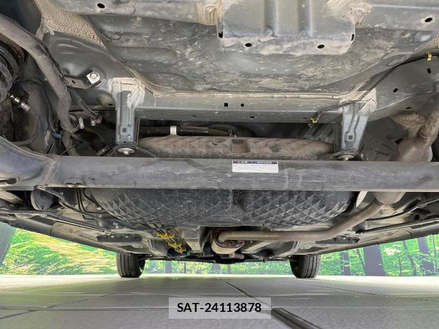 Toyota ROOMY 2021-08 8812180-19