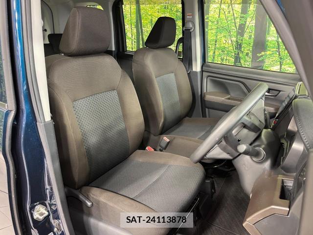 Toyota ROOMY 2021-08 8812180-8
