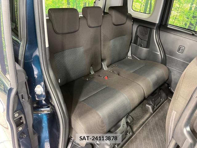 Toyota ROOMY 2021-08 8812180-9