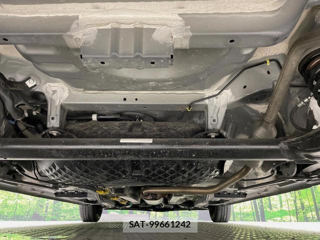 Toyota ROOMY 2022-08 8812689-18