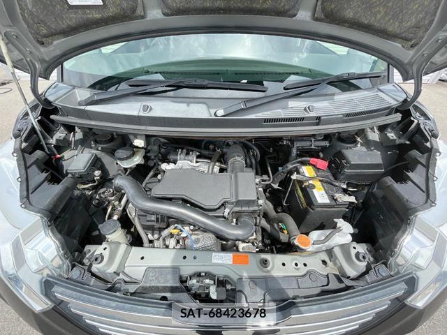 Toyota ROOMY 2018-05 8814786-14