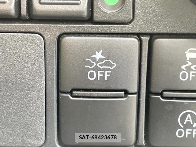 Toyota ROOMY 2018-05 8814786-5