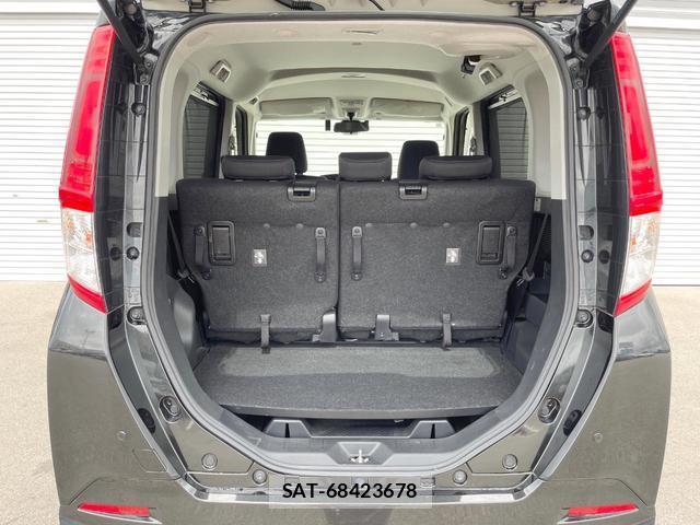 Toyota ROOMY 2018-05 8814786-9