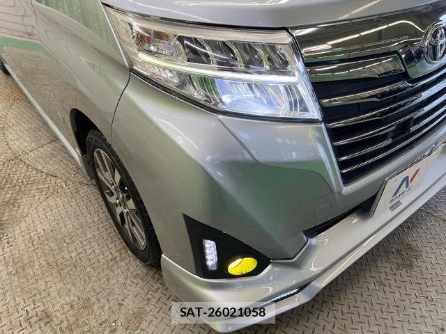 Toyota ROOMY 2017-07 8815091-11
