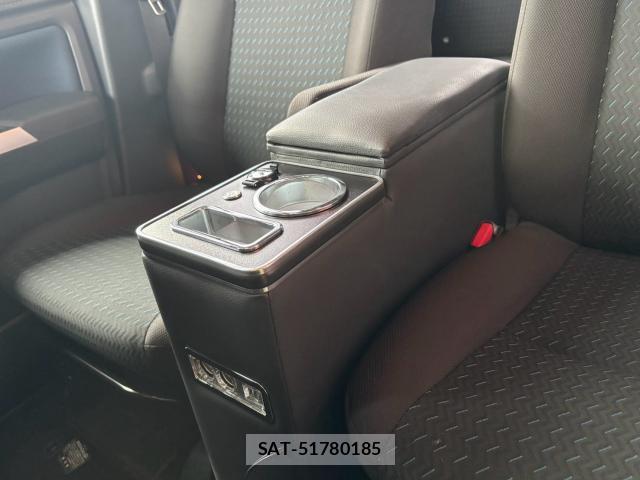 Toyota ROOMY 2025-06 8815168-17