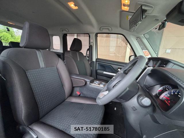 Toyota ROOMY 2025-06 8815168-7
